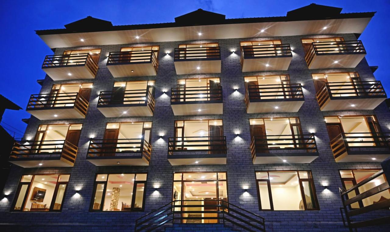 Treebo Dev With Valley View, Mall Road مايالي المظهر الخارجي الصورة